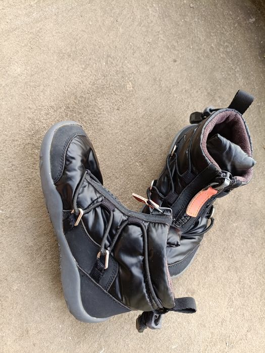 Боси зимне обувки 26 номер