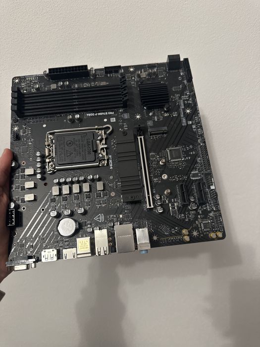 Placa de baza Asus Pro B760 M-P DDR4