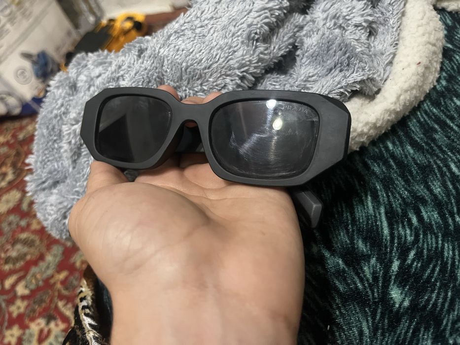продам очки PRADA