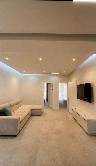 Успейте! Срочно сдаётся 2-ком квартира Алмазар сити центр города