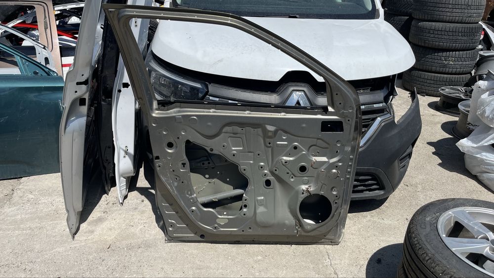 Предна лява врата Toyota Yaris 4