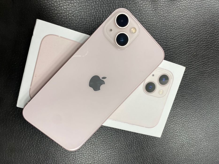 Срочно продается айфон 13