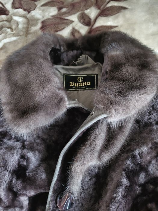 Продам почти новую Шубу