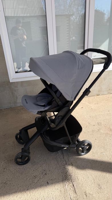 Продам отличную коляску