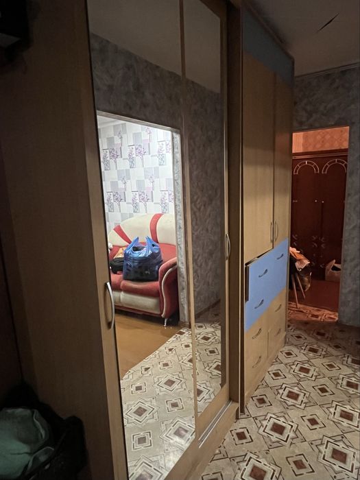 Продам холодильник, стиралка, и т.д.  мебели