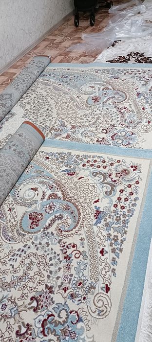 Ковры хорошом состояние