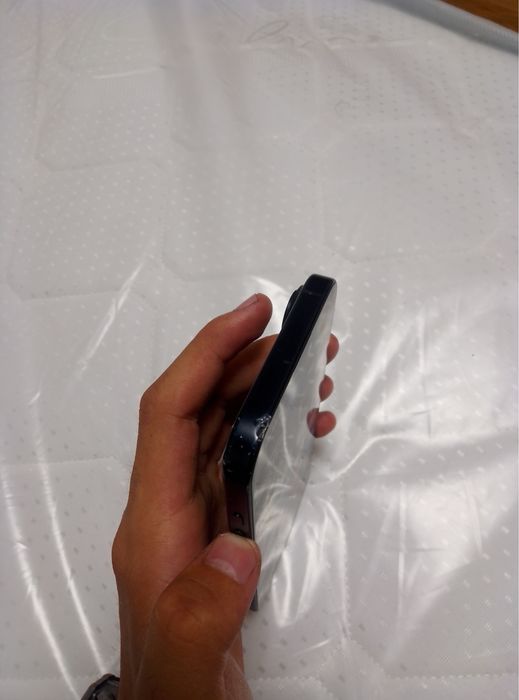 iPhone 16 128gb с каробкой айфон 16