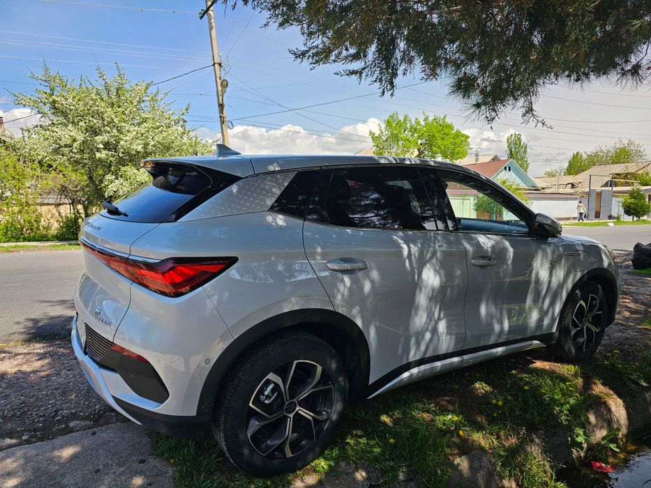 byd юань плюс 1я позиция. В идеальном состоянии 23й год.
