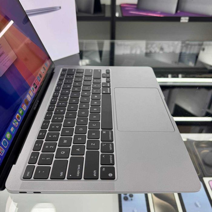 M1 Air Macbook 8GB | 256GB