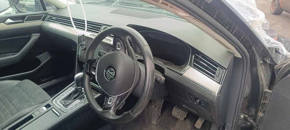 Dezmembrez Volkswagen Passat B8 (3G2) [Fabr 2015-prezent]