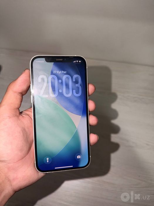 Iphone 12 ozi oq rang