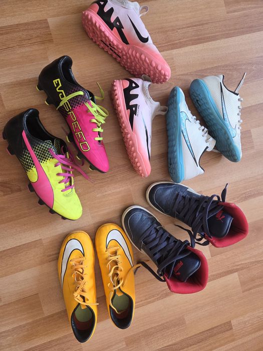 Детски спортни обувки