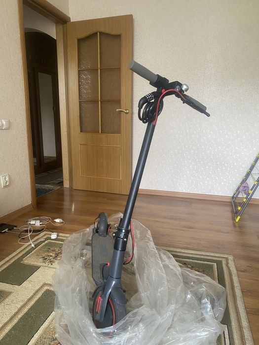 Продам самокат электро