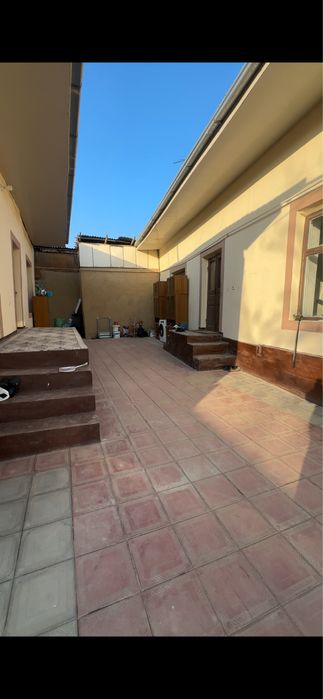 Абдурахмонов. 4. Сотих. 4. Хона. 2. Санузел. Мошина кирмиди.