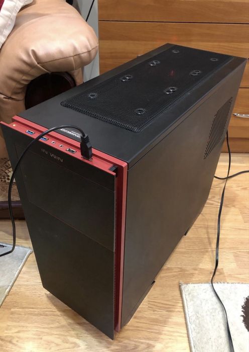 Vand pc de gaming 2x RX 580 8gb , i5-7600k , 16gb ram