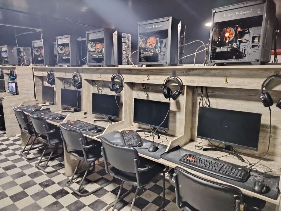 21 dona Kampyuter Sotiladi