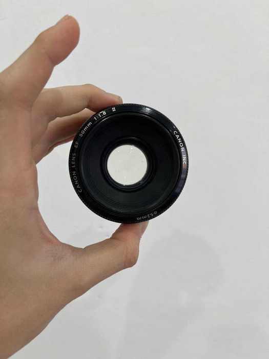Продам объектив Canon EF 50mm 1.8