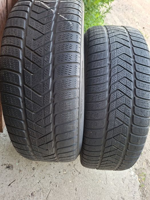 Продам шины. 235/55/20 пирелли.