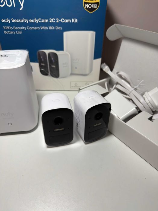 Sistem de supraveghere video eufyCam 2C Security wireless / camere