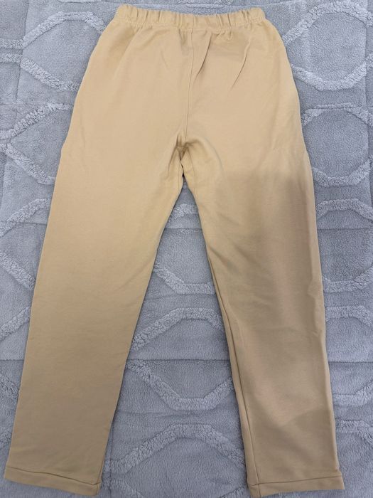Pantaloni Essentials