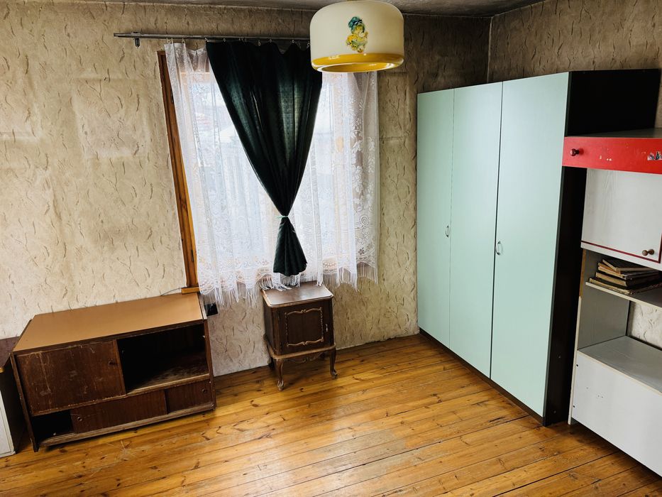 Дава се под наем Склад в с. Скутаре, Област Пловдив - 850 кв.м за 408 € - Снимка #8