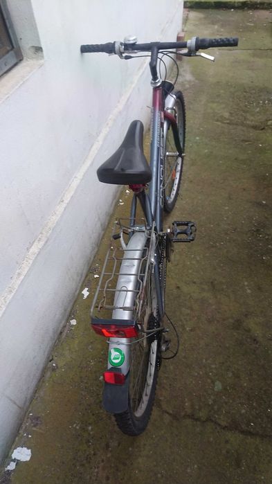 Bicicleta Conquest cu 6 viteze