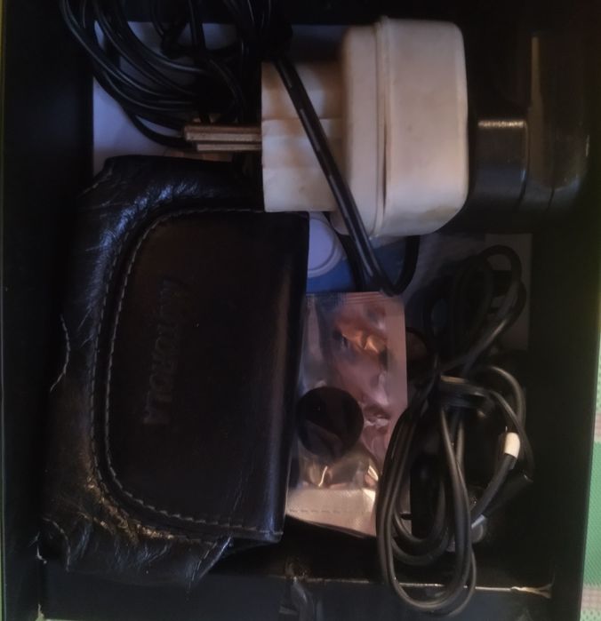 Телефон Motorola v3