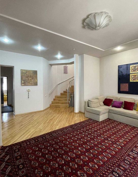 ул. ИВЛЕВА Продается 7 соток Евро ДОМ в ЦЕНТРЕ, Яккасарайский район