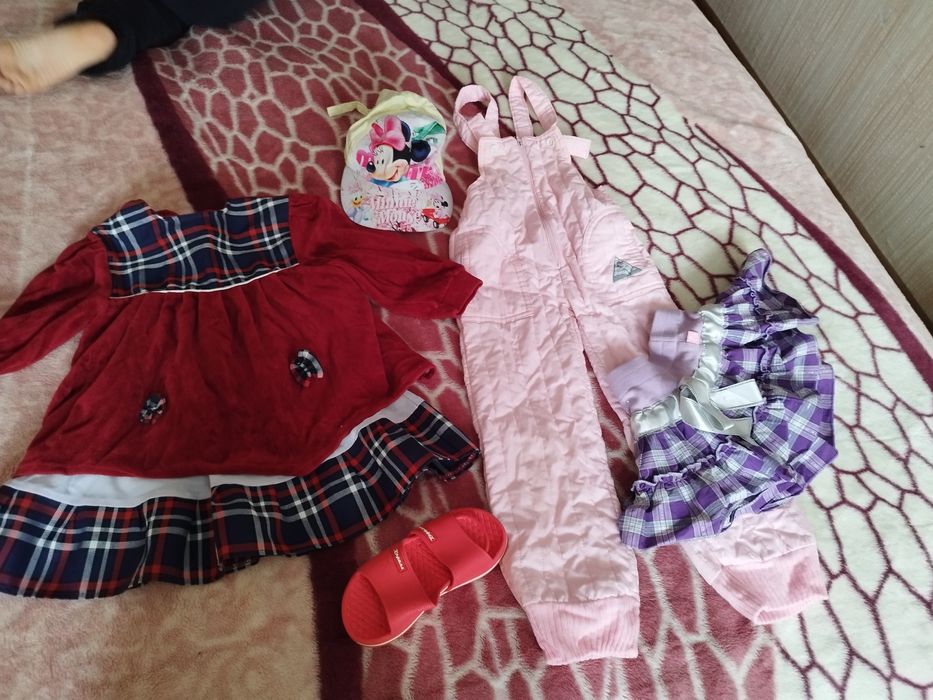 Вещи на девочку от 4х месяцев до 6 лет.