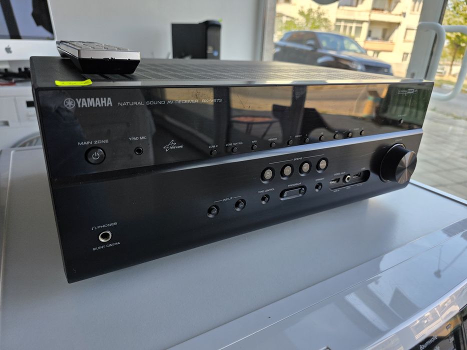 Ресивър Yamaha RX-V673