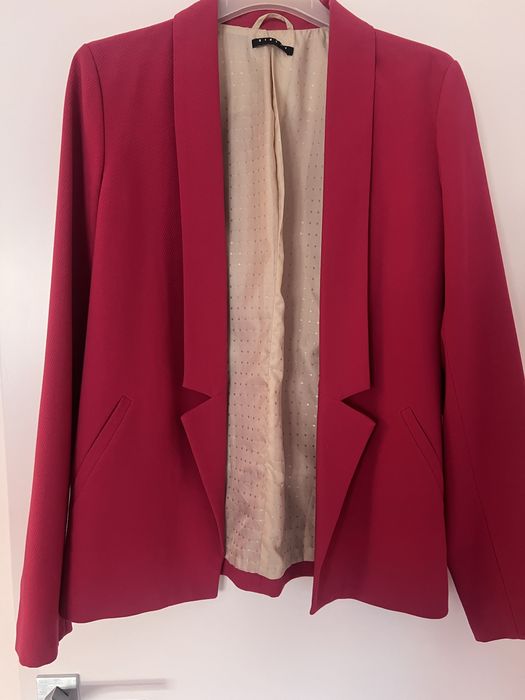 Цикламено сако Sisley