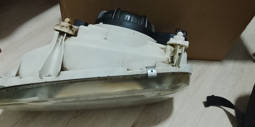 Продам фары гольф 3