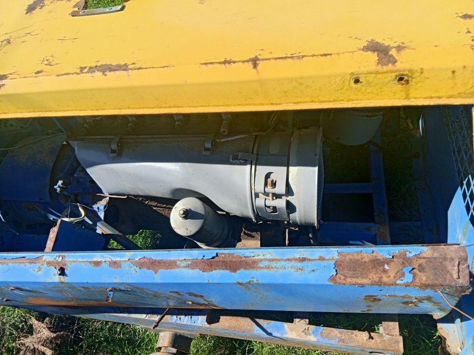 Продам сак, двигатель т-40