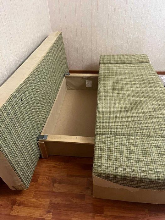 Тахта (диван-кровать)