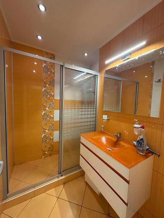 Дава се под наем Тристаен апартамент в София, Младост 2 - 84 кв.м за 847.62 € - Снимка #8