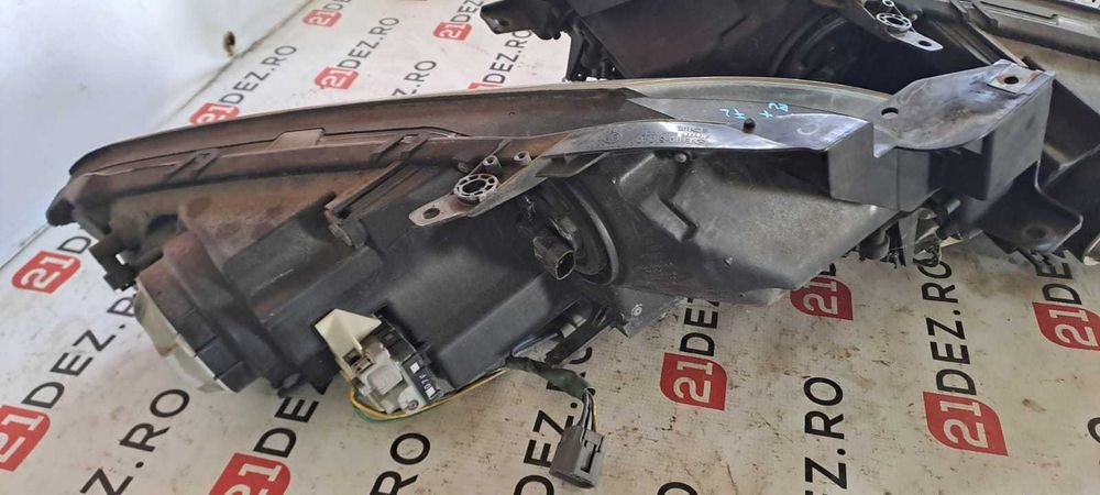 Faruri complete / Far stanga Far dreapta Mazda CX7 cu xenon de Europa