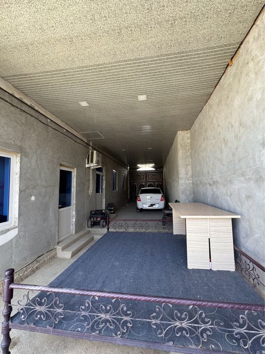 Фарход савхозда 3 сотихлик уй сотилади (бази жихозлари билан)