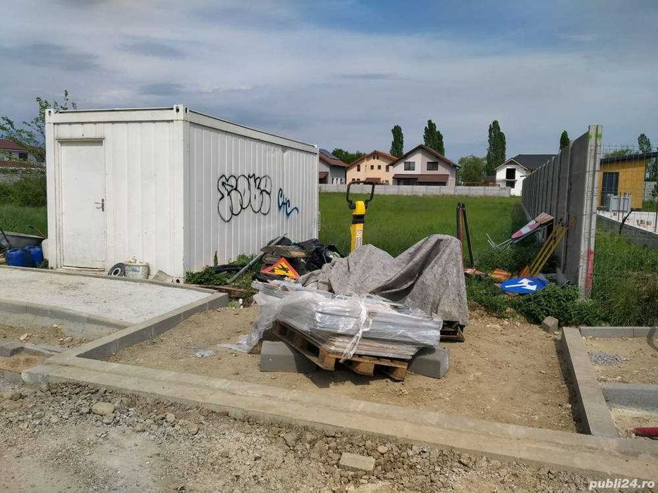 Proprietar vand teren locuinte si functiuni complementare