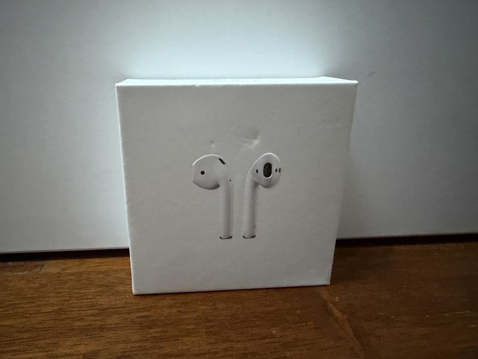 Apple AirPods