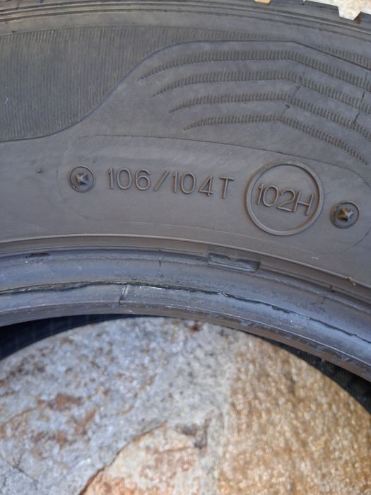 215 65 16 C Dunlop  Бусови