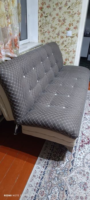 Диван два коесла