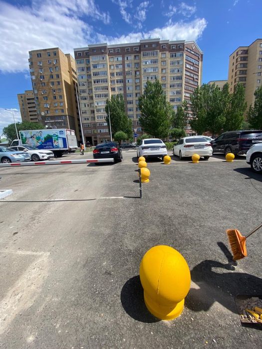 Бетонные полусферы