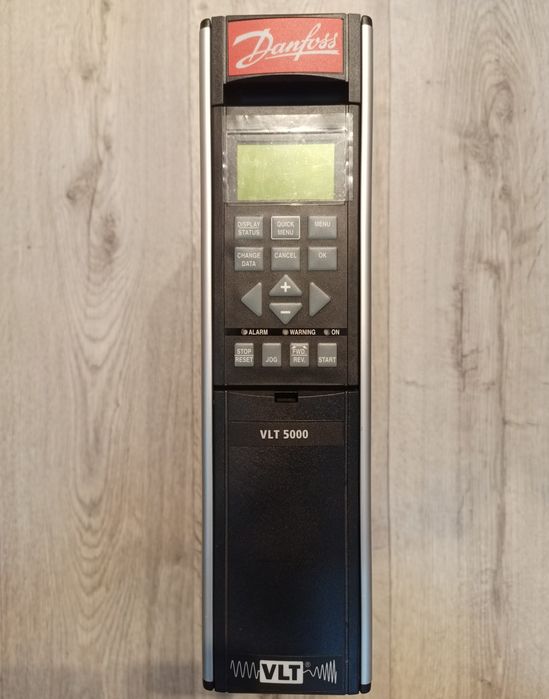 Частотный преобразователь Danfoss VLT 5000