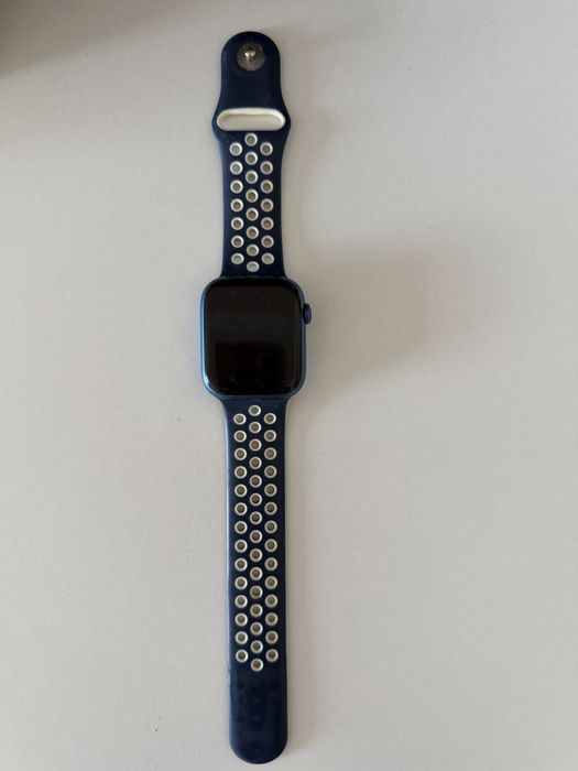 Продам apple watch 7 series