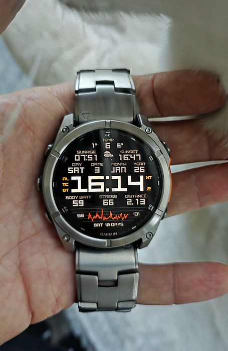 Garmin Fenix 8 display amoled sapphire, titan, 51 mm cu garantie