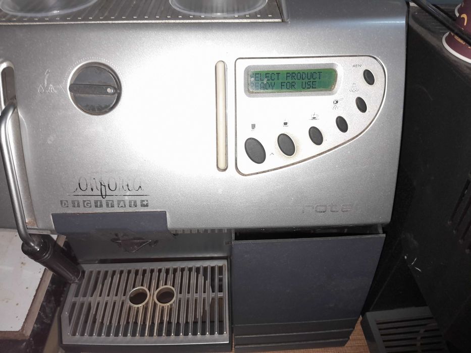 Кафеавтомати 230лв saeco royal  , saeco rotel digital с робот