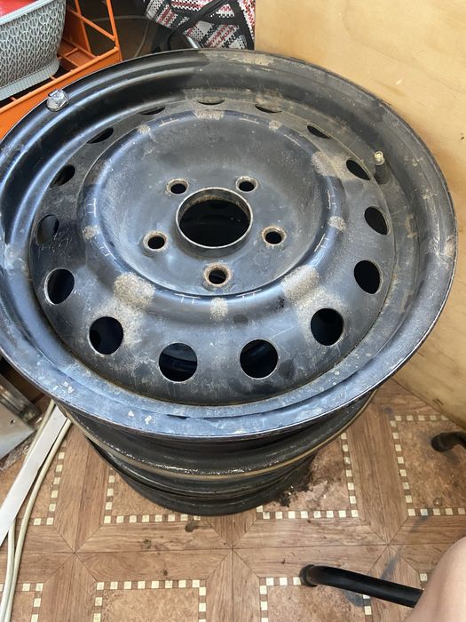 Продам диск железеный 15