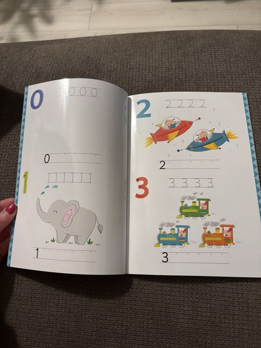 Carti Usborne wipe and clean