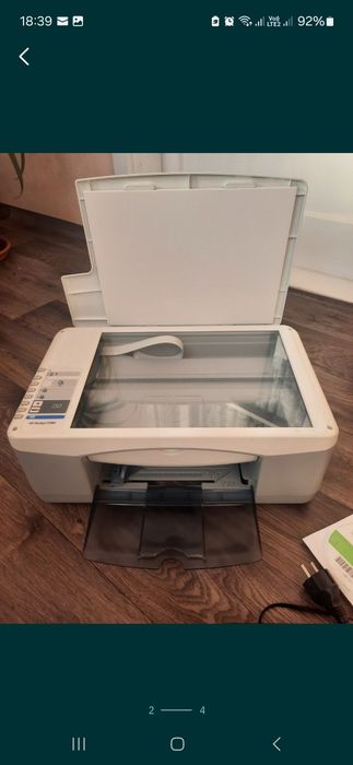 Se   vinde  !.     .