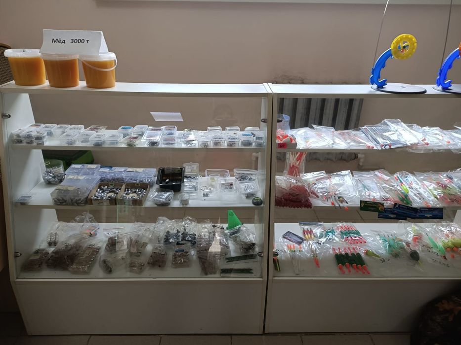 Продам ветрины. В хорошем состоянии